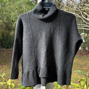 Women's Gray Turtleneck Wool Sweater